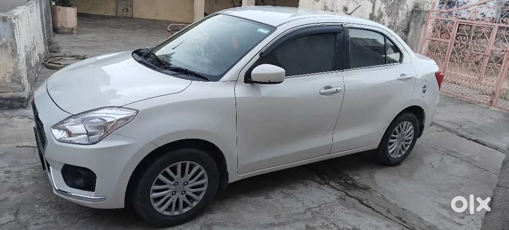 Dzire Zxi Petrol/cng