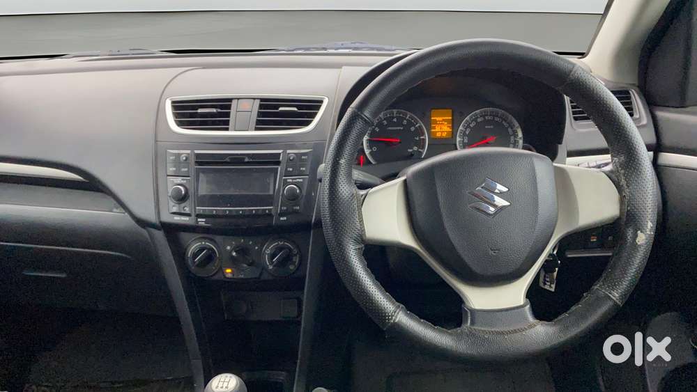 Maruti Suzuki Swift Vxi, 2015, Petrol