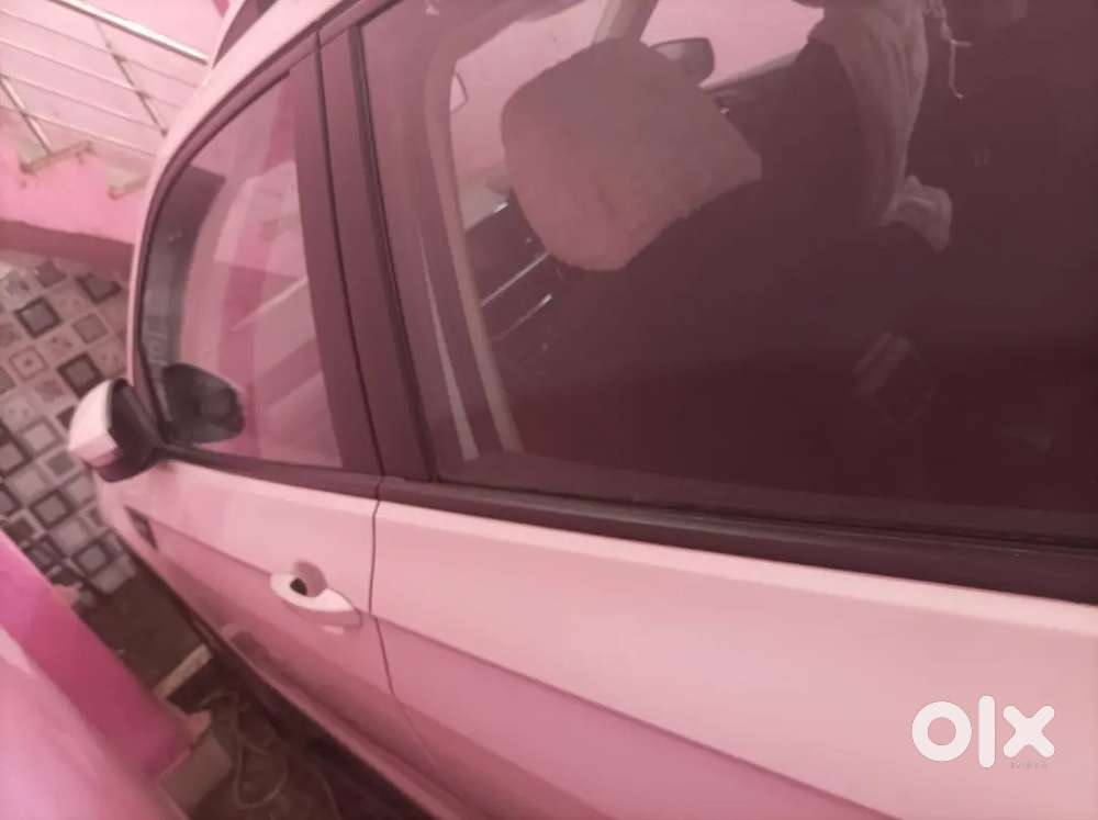 Skoda Kushaq 2023 Petrol 1872 Km Driven Well Maintained Car.