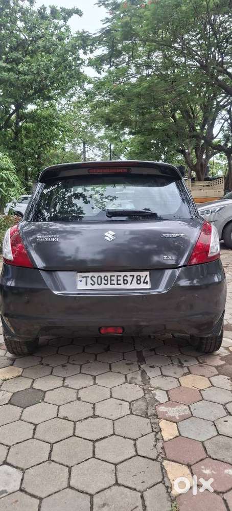 Maruti Suzuki Swift Vvt Zxi, 2015, Petrol