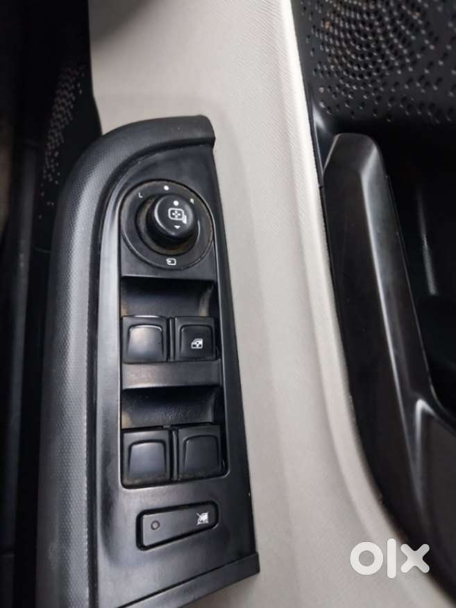 Tata Altroz 1.2 Xt, 2021, Petrol