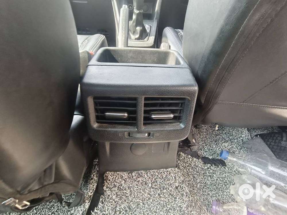 Maruti Suzuki Brezza 1.5 Lxi Cng, 2025, Cng & Hybrids