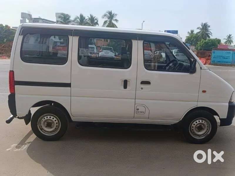 Maruti Suzuki Eeco 5 Seater Standard, 2024, Petrol
