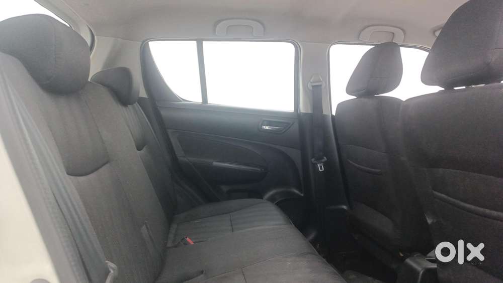 Maruti Suzuki Swift 2011-2014 Vxi, 2013, Petrol