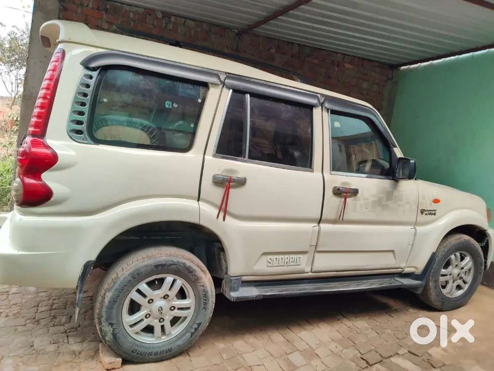 Mahindra Scorpio Vlx 2.2 2014
