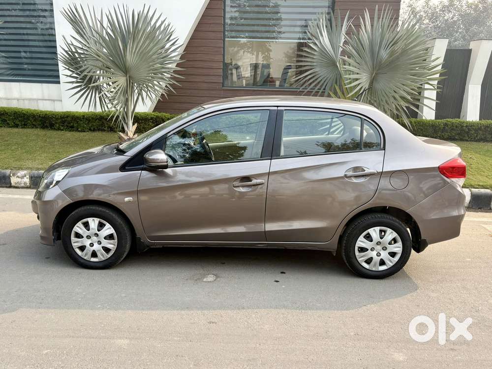 Honda Amaze, 2015, Petrol