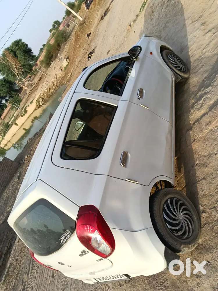 Maruti Suzuki 800 Ac 2014
