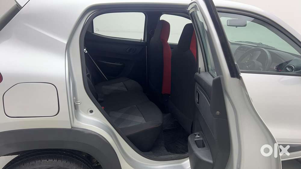 Renault Kwid 1.0 Rxt Amt, 2022, Petrol