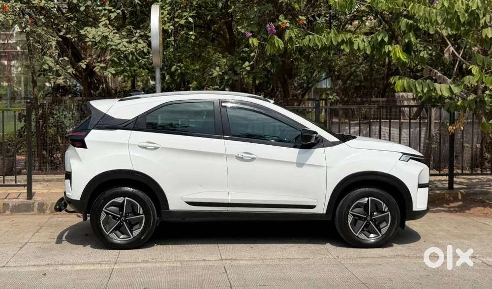 Tata Nexon, 2024, Petrol