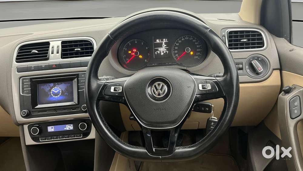 Volkswagen Vento 2010-2013 Petrol Highline At, 2016, Petrol