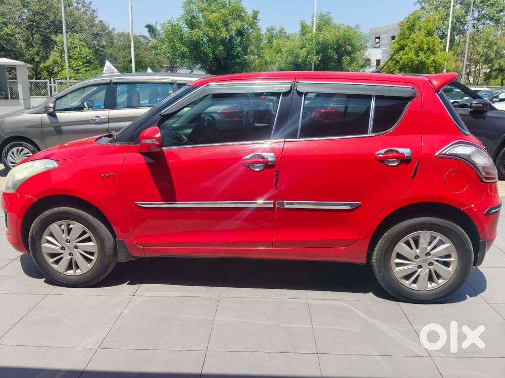 Maruti Suzuki Swift Zxi Abs, 2015, Petrol