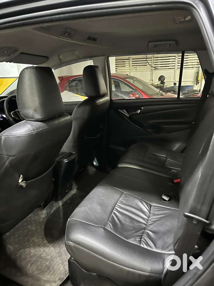Toyota Innova Crysta 2017