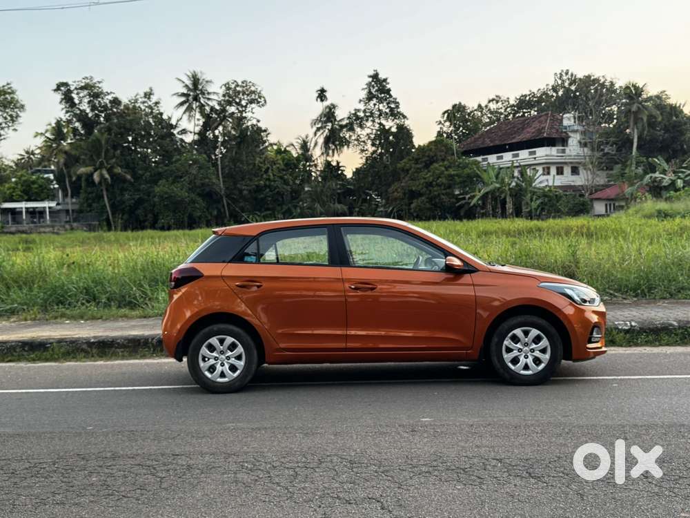 Hyundai Elite I20 Sportz (o) 1.2, 2019, Petrol