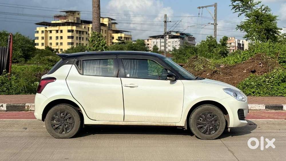 Maruti Suzuki Swift Vxi + Manual, 2021, Petrol