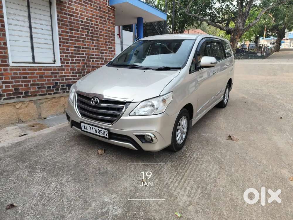 Toyota Innova 2014 Diesel 166000 Km Driven