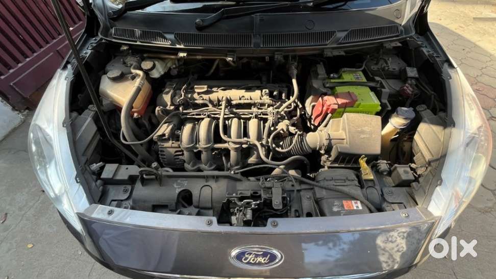 Ford Figo Petrol Titanium, 2015, Petrol