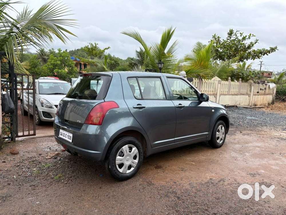 Maruti Suzuki Swift Vxi + Manual, 2006, Petrol
