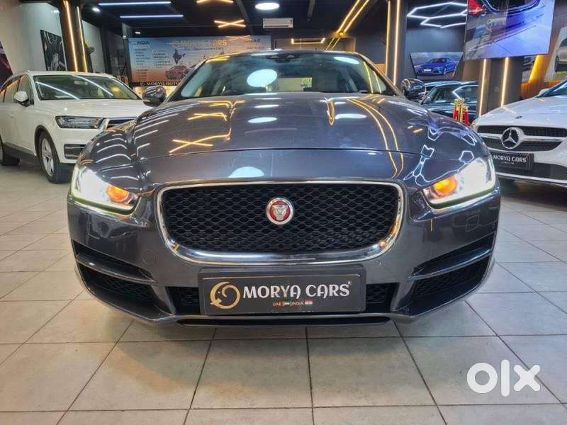 Jaguar Xe Prestige, 2016, Petrol