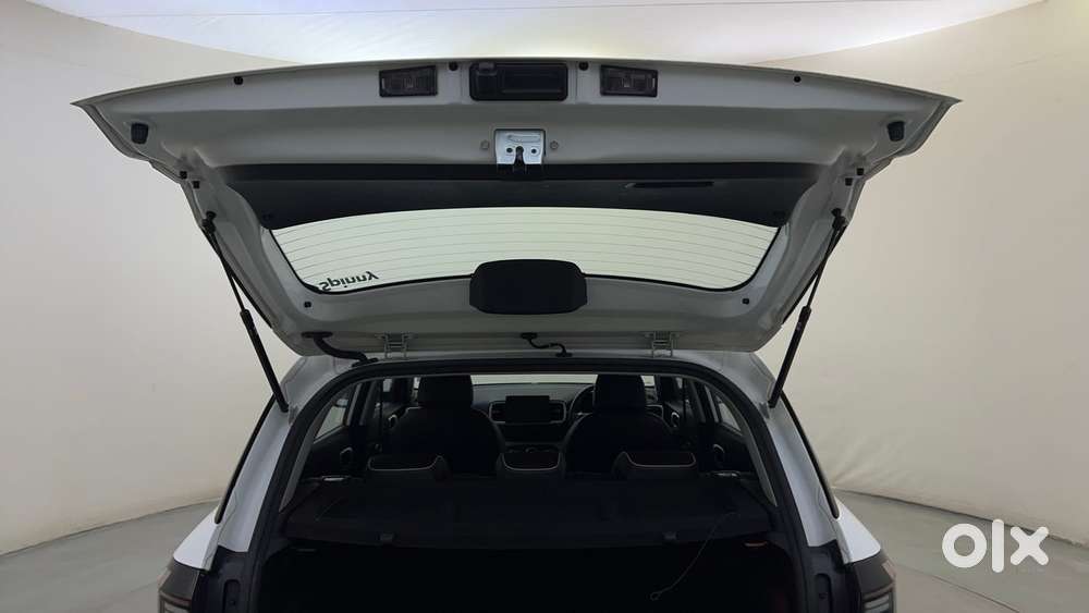 Hyundai Venue 1.0 Sx (o) Turbo Imt, 2023, Petrol