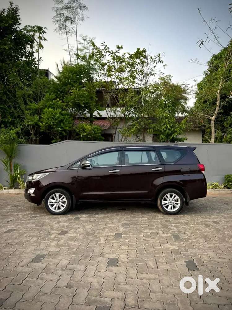 2017 Toyota Innova Crysta 2.8 Z Automatic,single Owner,217000 Km