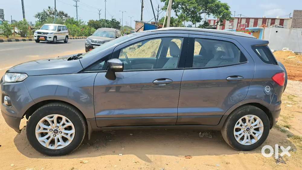 Ford Ecosport 2015 Petrol Well Maintained