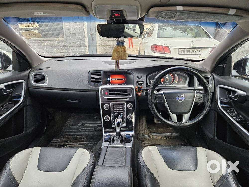 Volvo S60 Cross Country 2.4 Cross Country Inscription, 2018, Diesel
