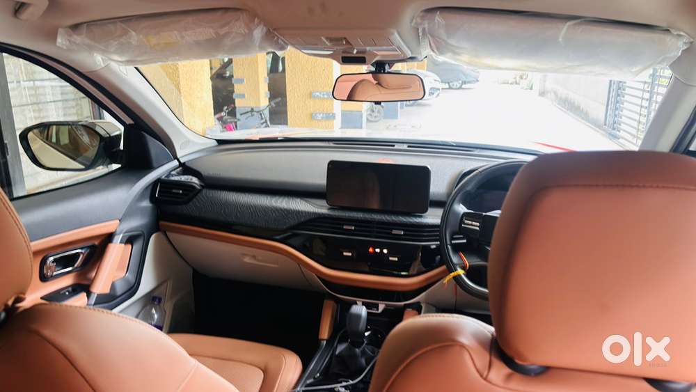 Tata Safari Adventure X Plus 7str