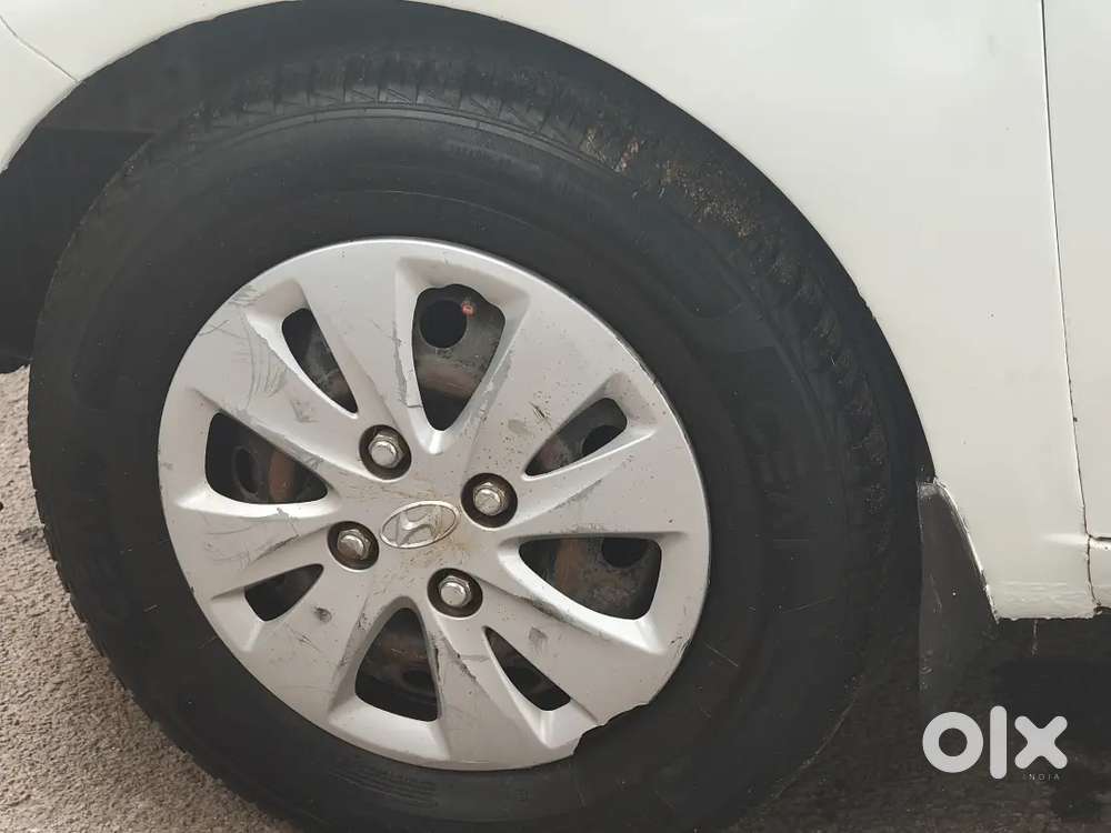 Hyundai I10 Magna 2012 Petrol / Cng Mileage 30kmpl
