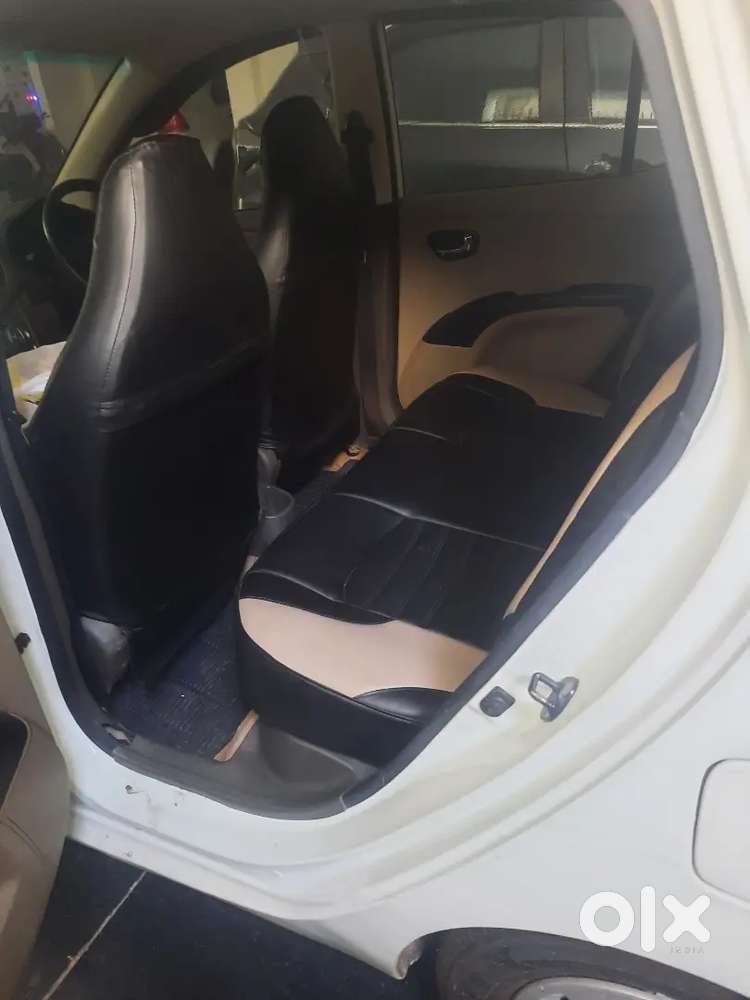 Hyundai I10 Sportz 2012,all 4 Tyries New With Mrf Brand.