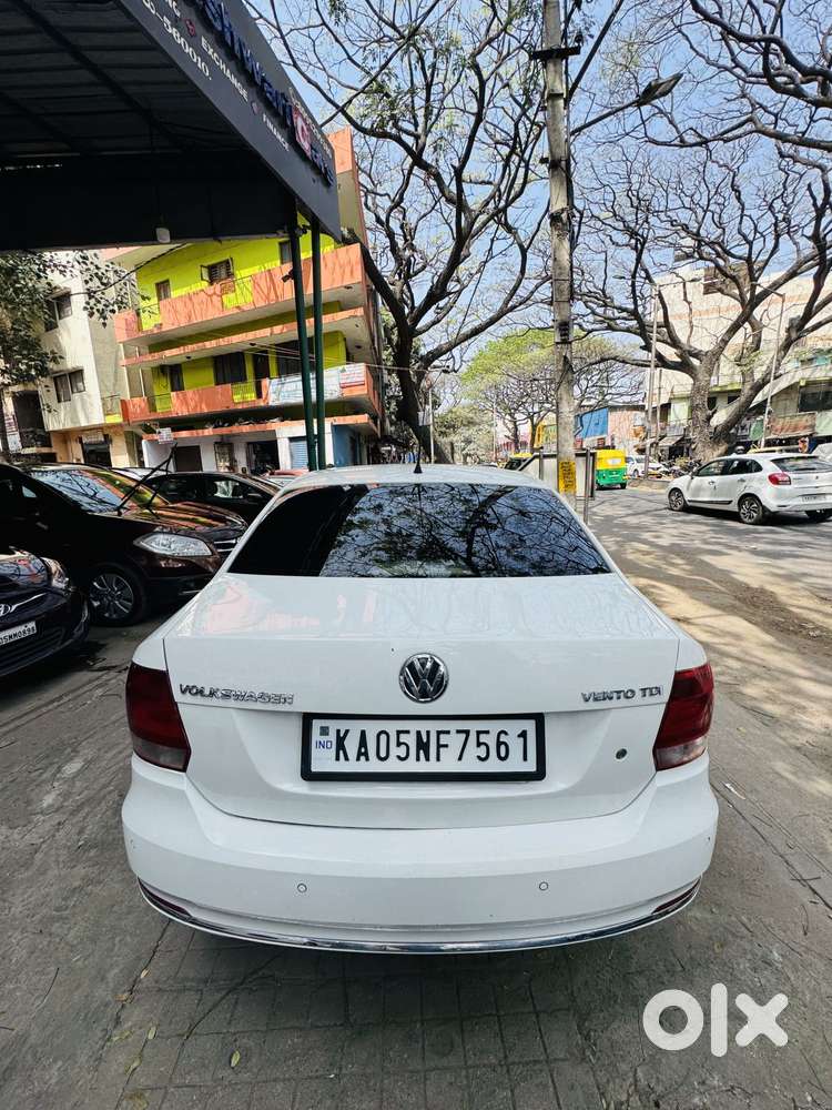 Volkswagen Vento 2010-2013 New Diesel Highline, 2013, Diesel