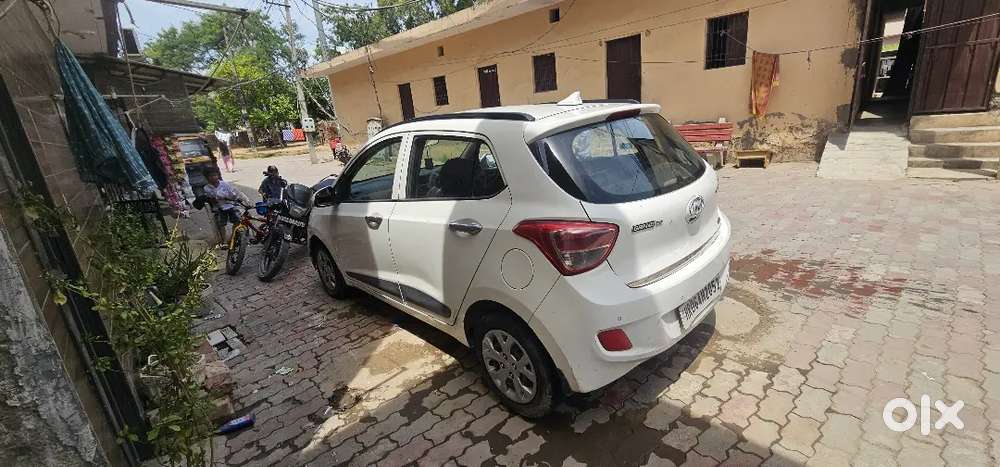 Hyundai Grand I10 2016 Diesel 155000 Km Driven
