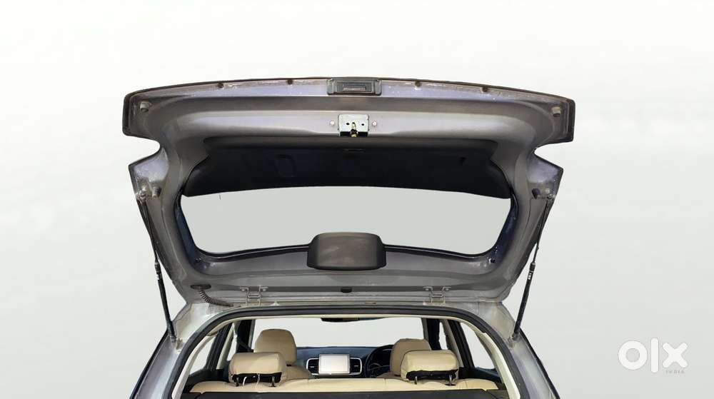 Hyundai Venue Sx Plus Turbo Dct, 2019, Petrol