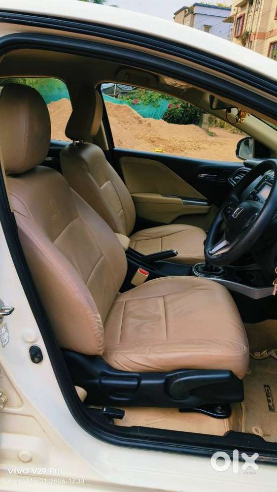 Honda City I-vtec Cvt V, 2017, Petrol