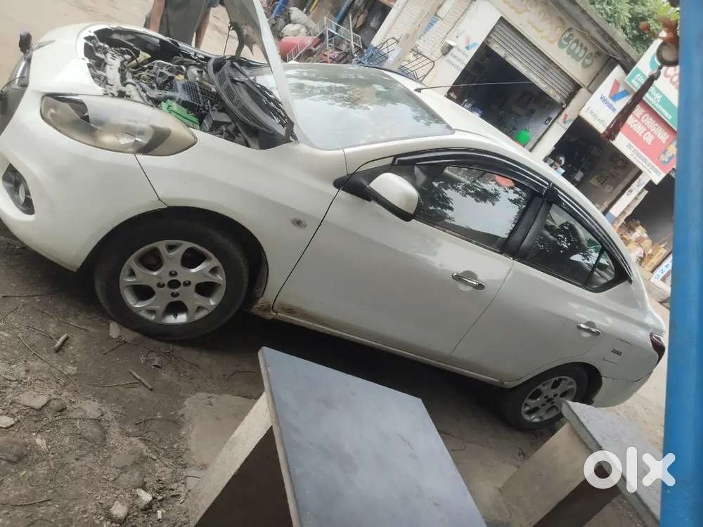 Renault Scala Diesel 2012 Manual