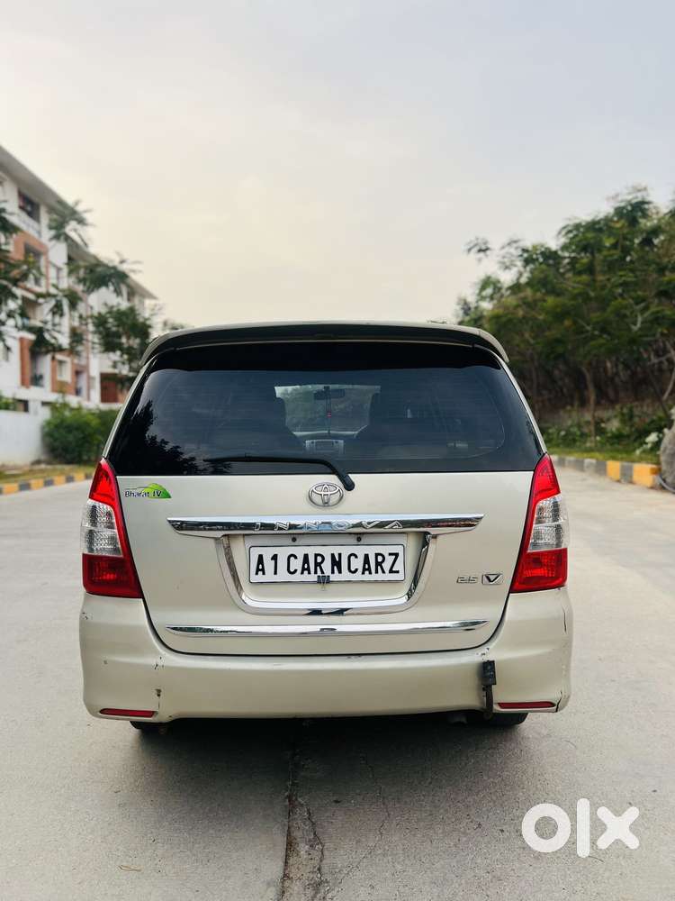 Toyota Innova 2.5 V 7 Str, 2014, Diesel