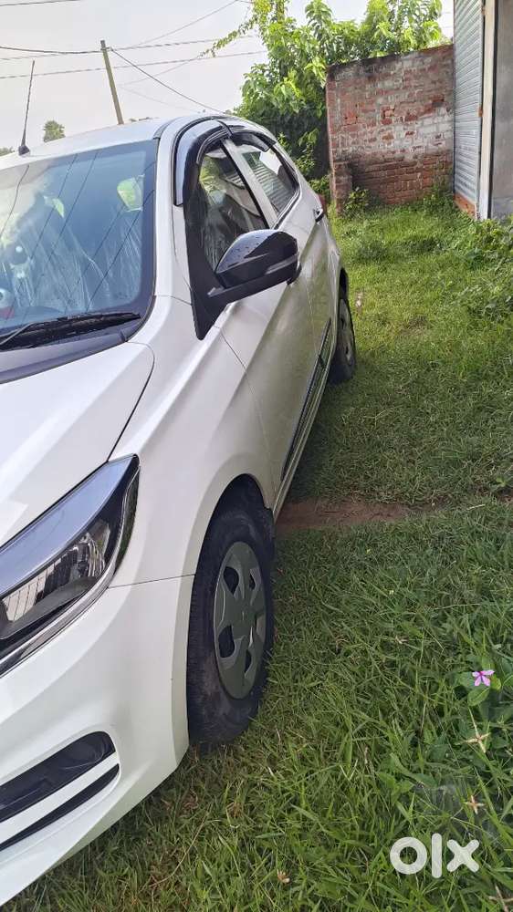 Tata Tiago Xm 2024 Model, Manual, Petrol