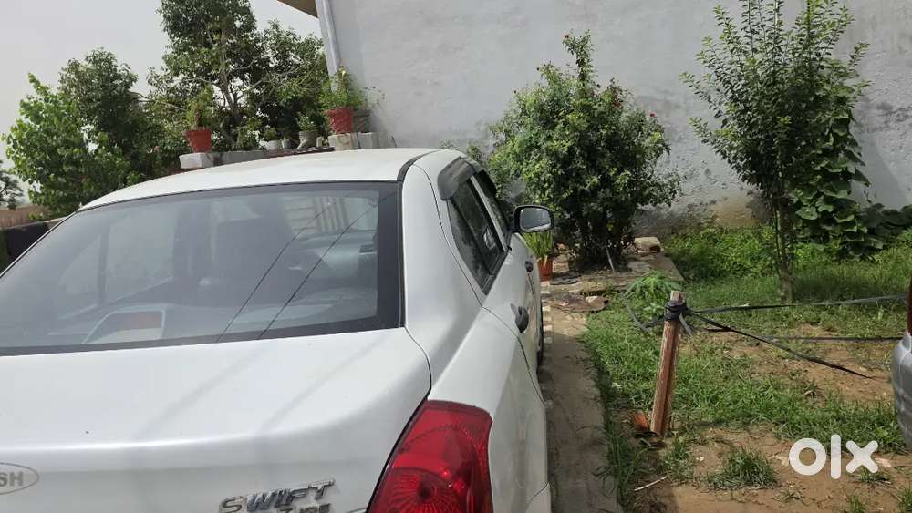 Maruti Suzuki Dzire 2011