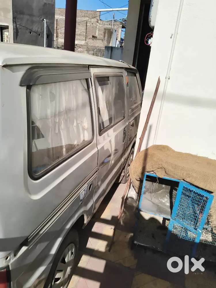 Maruti Suzuki Omni 2008