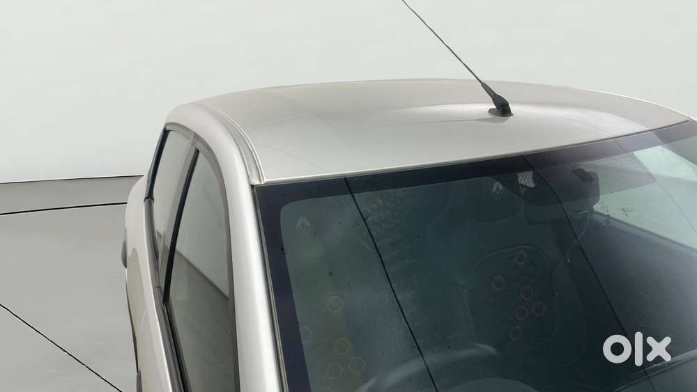 Renault Kwid 1.0 Rxt Amt, 2022, Petrol