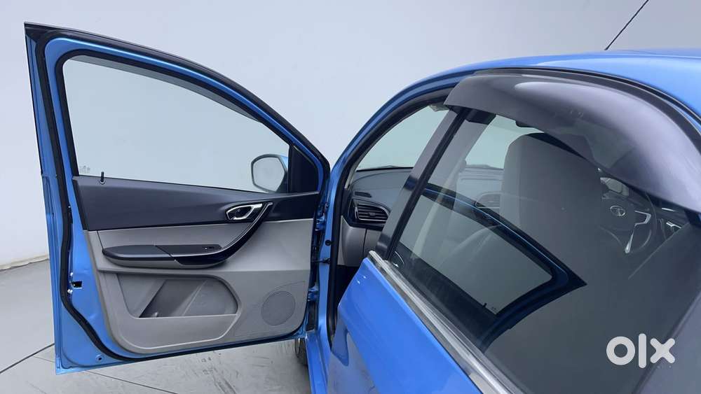 Tata Tiago Xz, 2017, Petrol