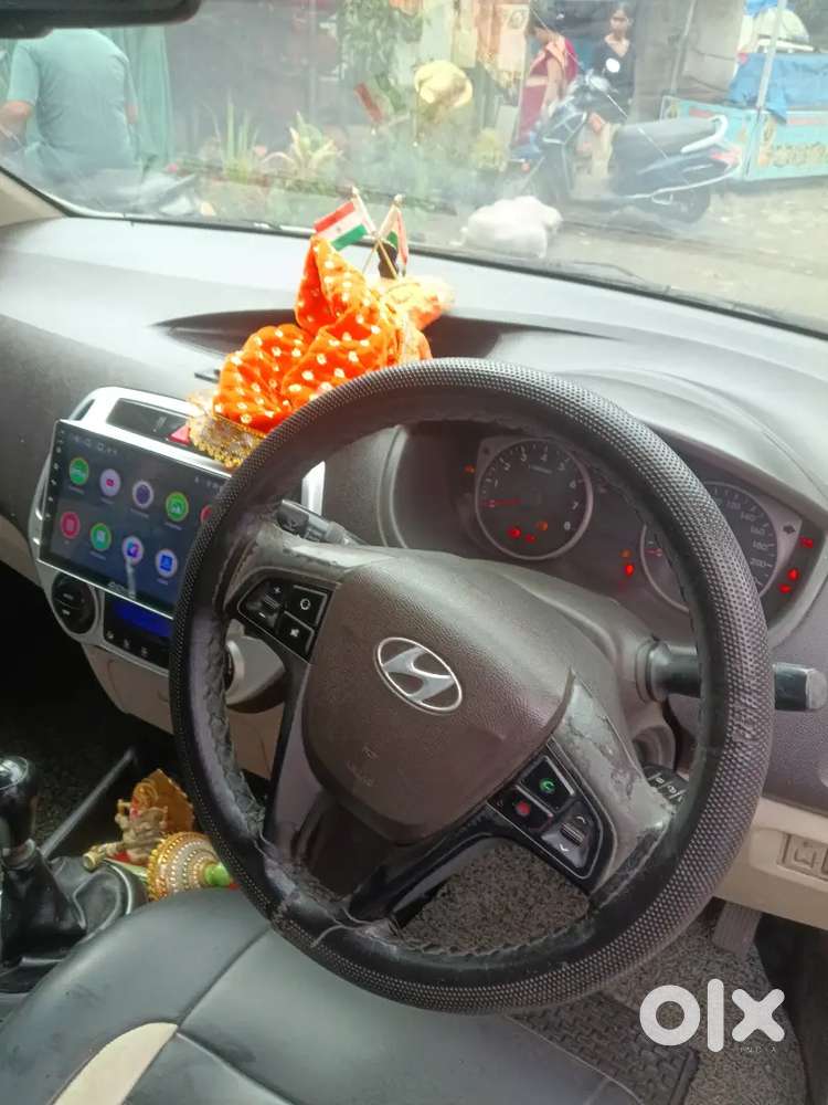 2013 Hyundai I20 Sportz New Tyer  New Battery
