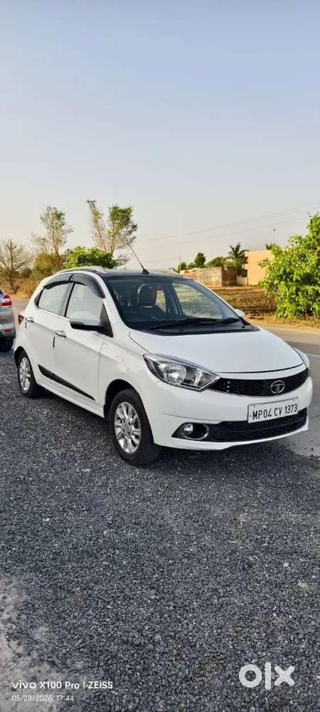 Tata Tiago Revotron 2018