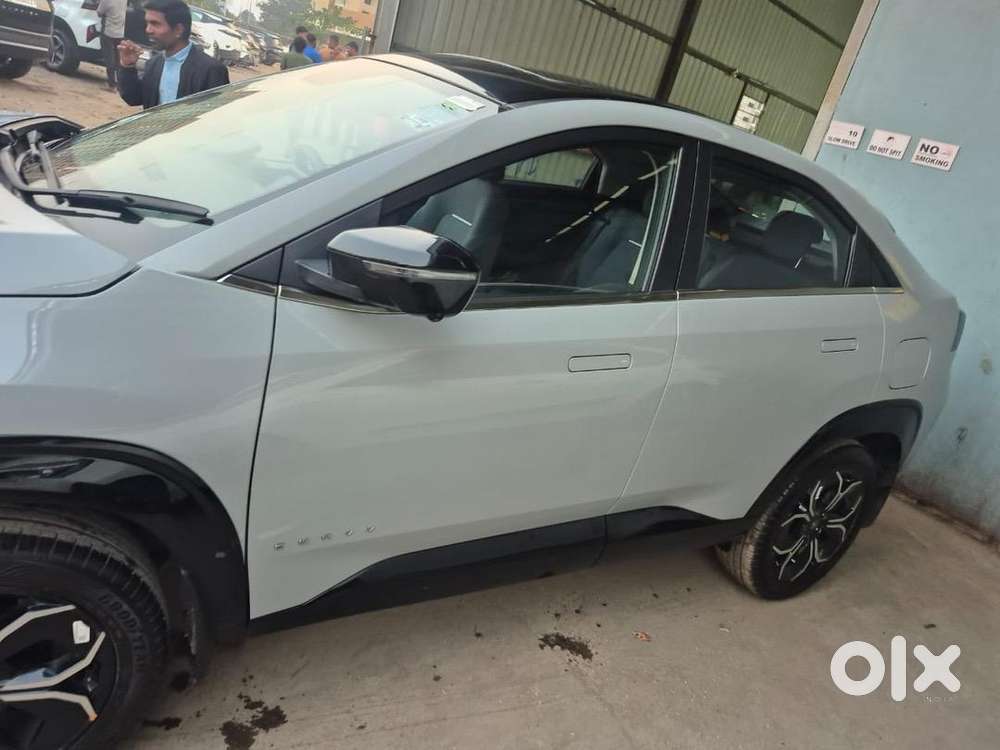Tata Curvv 2025 Petrol 4500 Km Driven