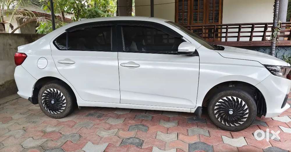 Honda Amaze 2020 Petrol Well Maintained