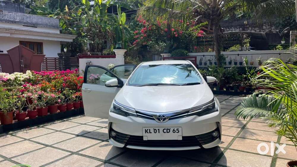 Toyota Corolla Altis 2017 Diesel Well Maintained
