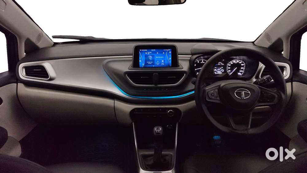 Tata Altroz Xz, 2023, Petrol
