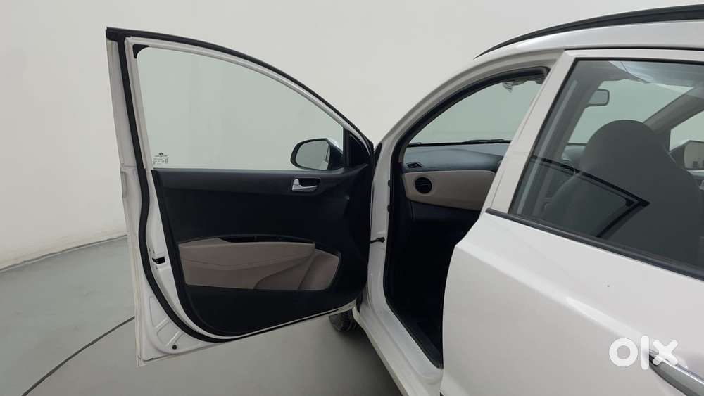 Hyundai Grand I10 1.2 Kappa Vtvt Asta (o) At, 2016, Petrol