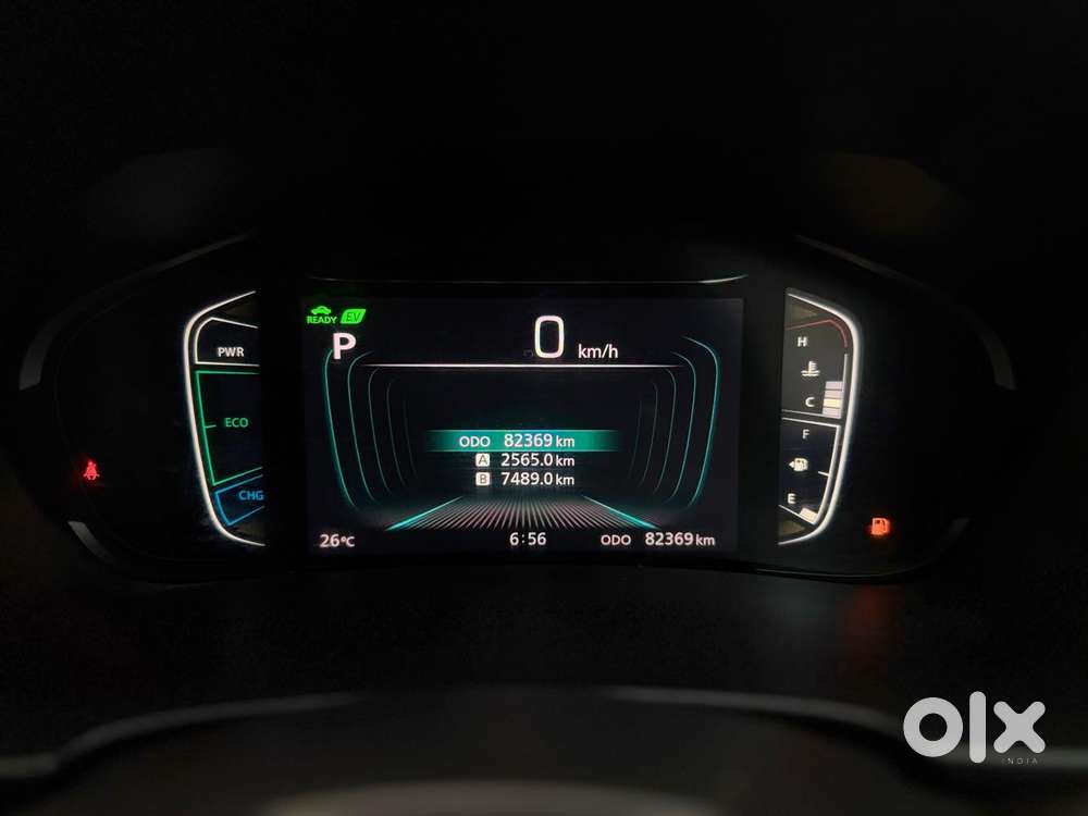 Toyota Urban Cruiser Hyryder 1.5 V Hybrid, 2023, Petrol