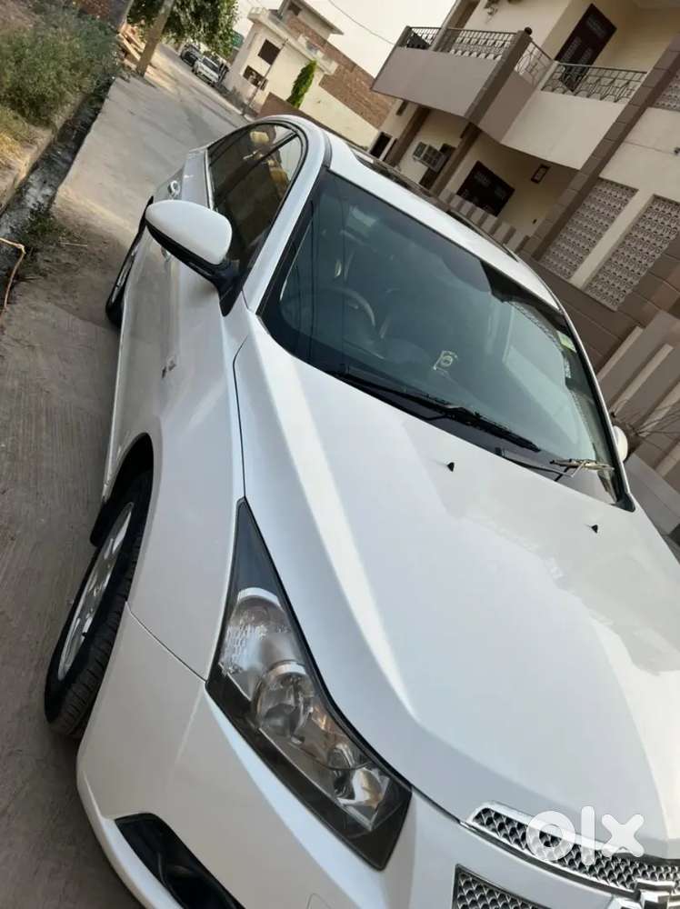 Cruze 2013 Model