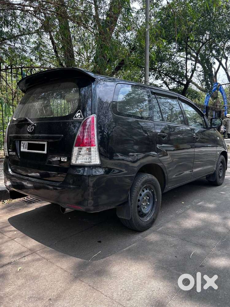 Toyota Innova